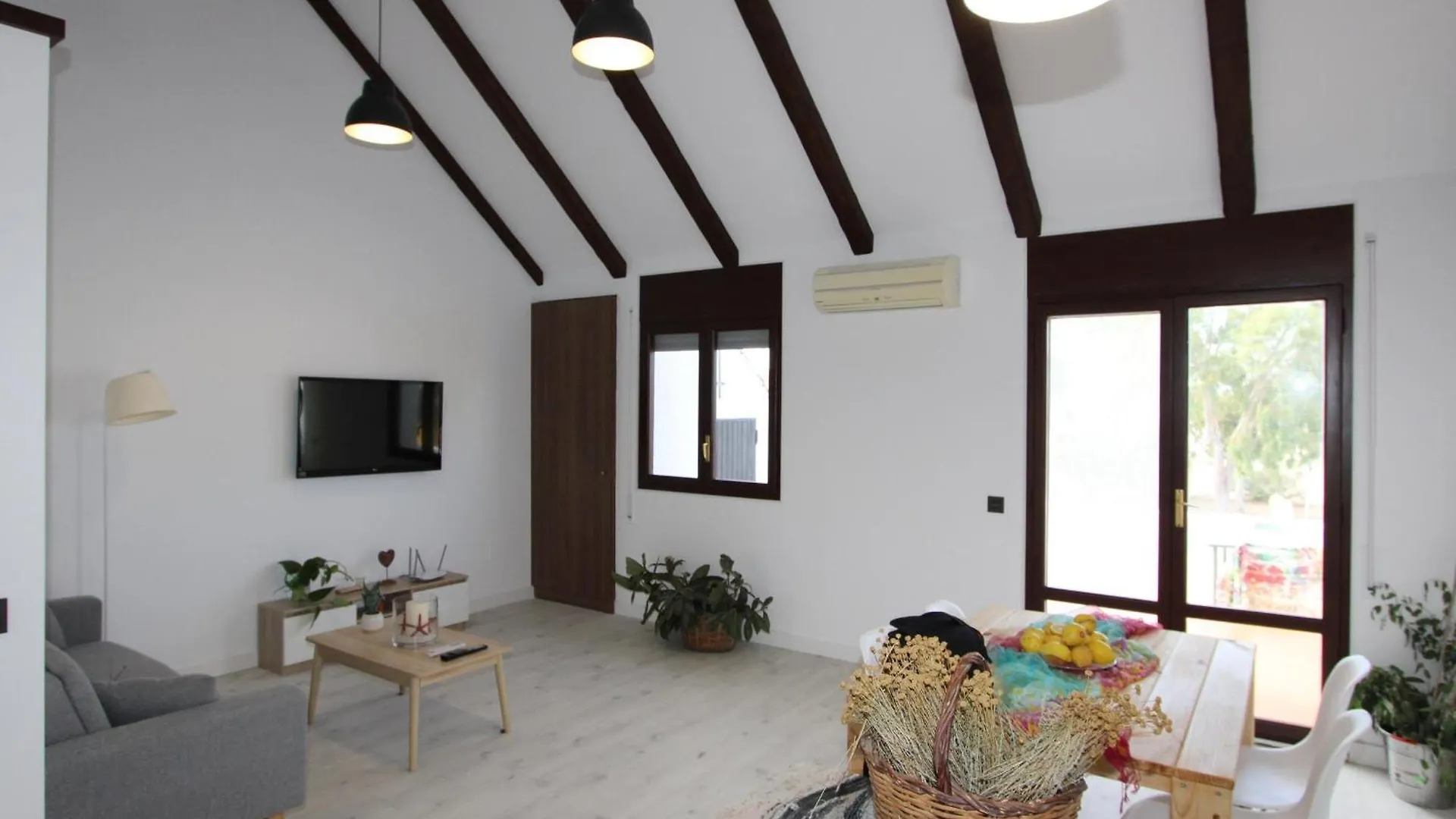 Apartamento Junto Al Mar Con Wifi Gratuito, Aire Acondicionado Opcional, Mascotas Permitidas. - Es-184-56 Riumar Apartment